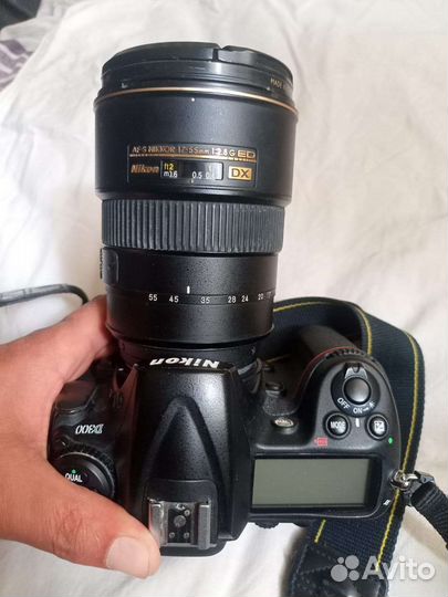 Зеркальный фотоаппарат Nikon D300