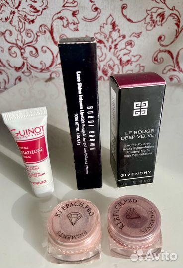 Набор косметики Люкс(Givenchy,Bobbi brown,Guinot)