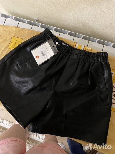 Шорты женские кожаные