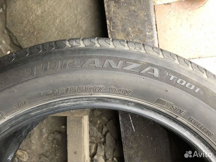 Bridgestone Turanza T001 215/55 R17