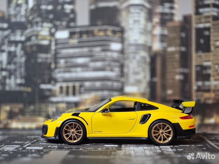 Porsche 911 GT2 RS