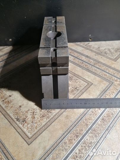 Поворотное приспособление усп 12