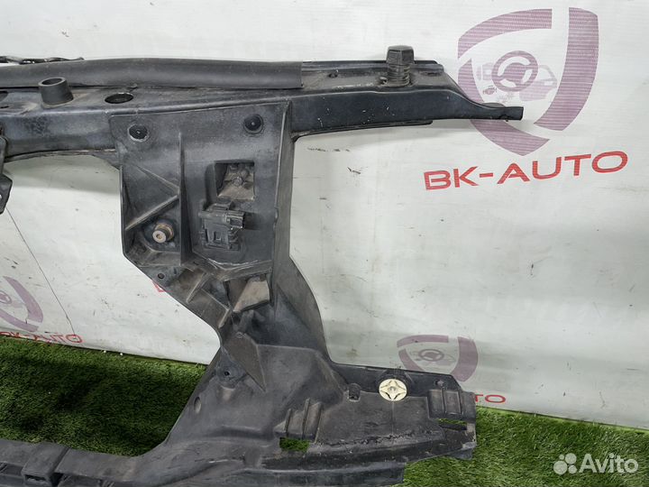 Передний телевизор Dodge Nitro 2011