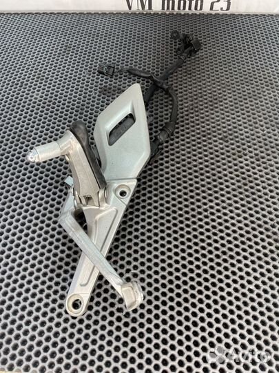 Подножка водителя honda vfr 1200 2010-16