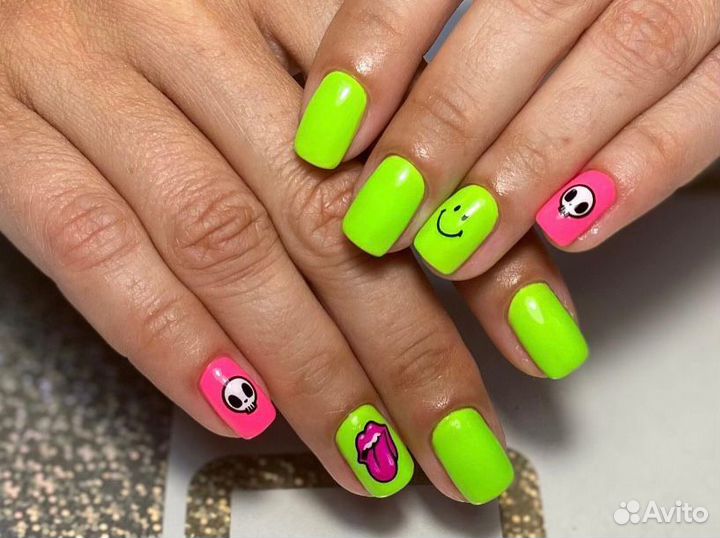 Мастер маникюра и педикюра