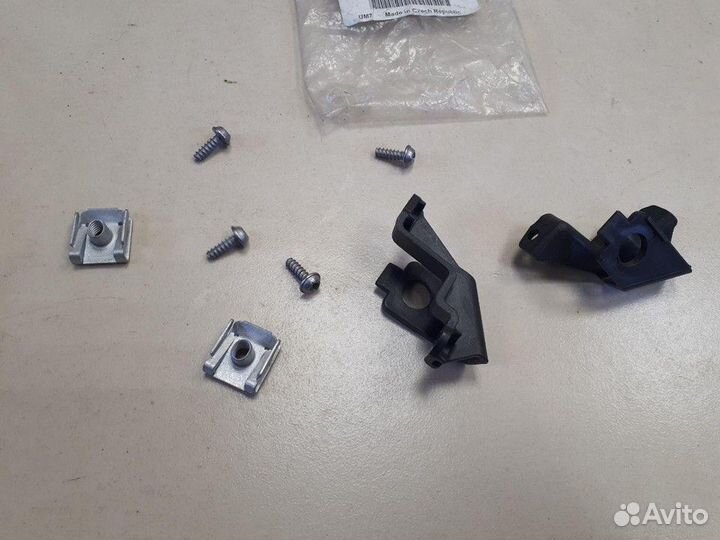 Р-ком корпуса фары правой Volkswagen Polo