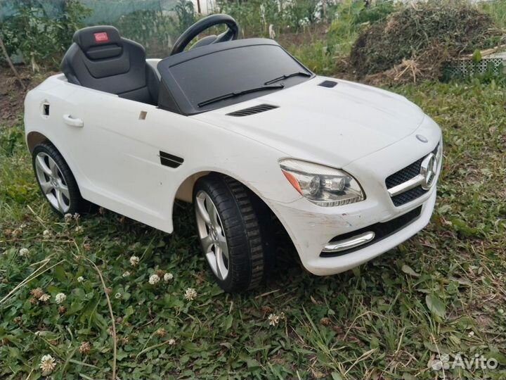 Детский электромобиль