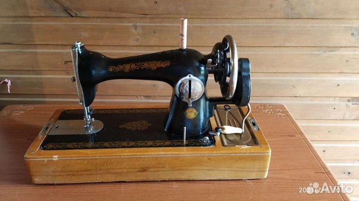 Швейная машина Подольск