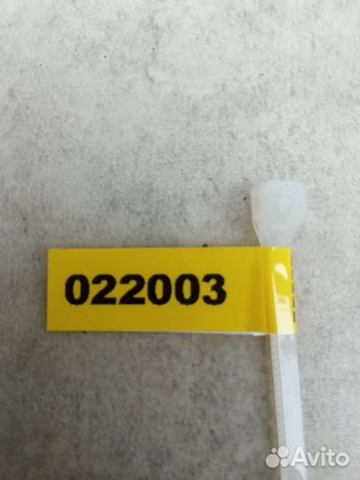 Суппорт тормозной передний правый Renault Scenic 1