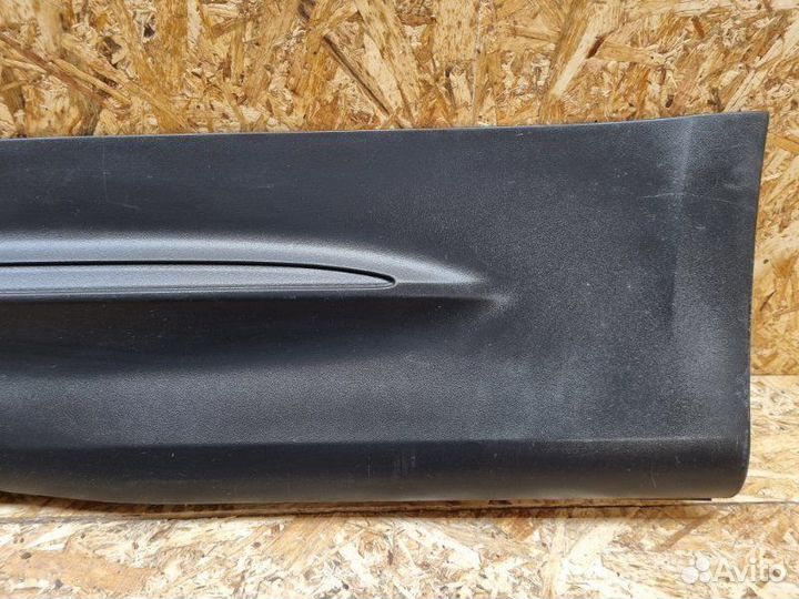 Накладка двери задняя левая Mercedes-Benz