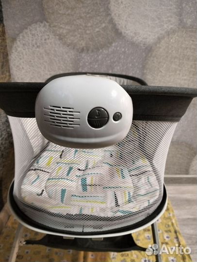 Кроватка люлька, переноска, качалка