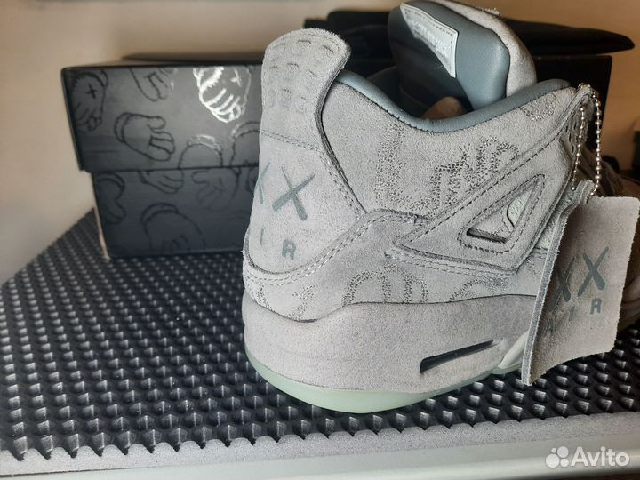 Кроссовки nike air jordan kaws