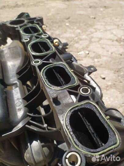 Коллектор впускной форд фокус2 1.8