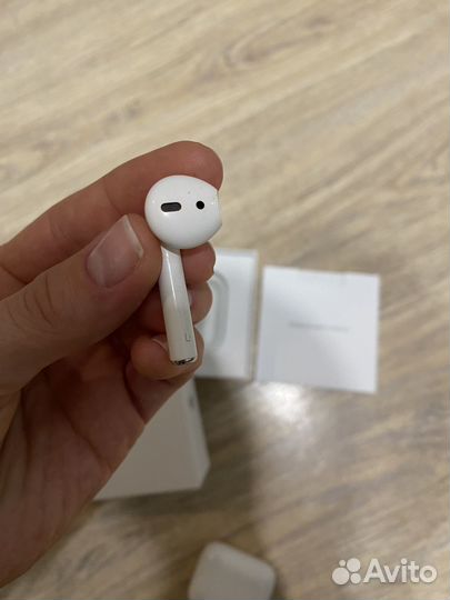 Наушники earpods (оригинал) левый наушник