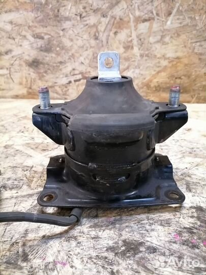 Подушка двигателя задняя Honda Accord 8 2.0