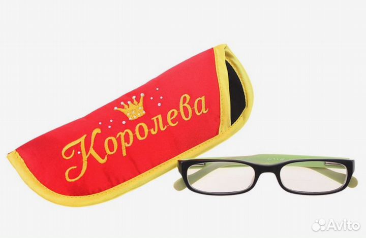 Чехол для очков с вышивкой Королева 19*7,5 см