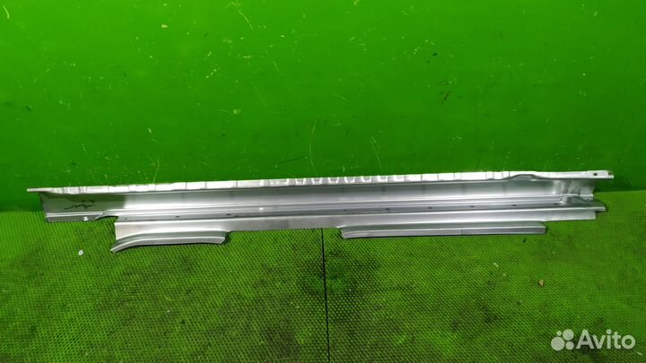 Порог правый левый Audi A3 8P 03-12