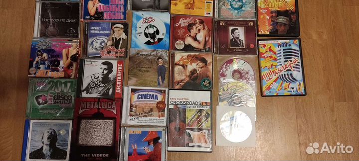 Музыкальные компакт диски