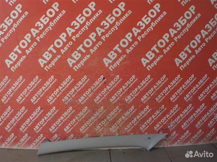 Обшивка стойки передняя левая Renault Duster