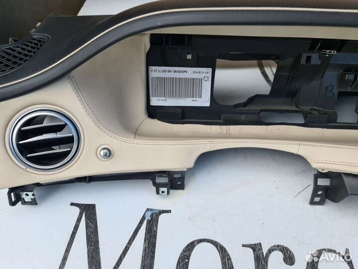 Панель приборов Mercedes W222