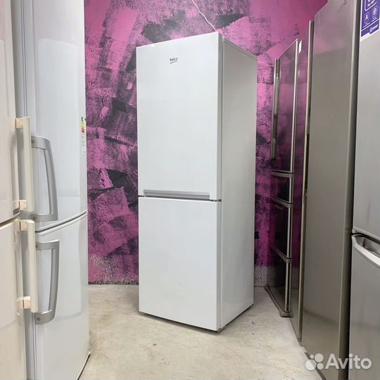 Холодильник бу белый total no frost Beko 175 см