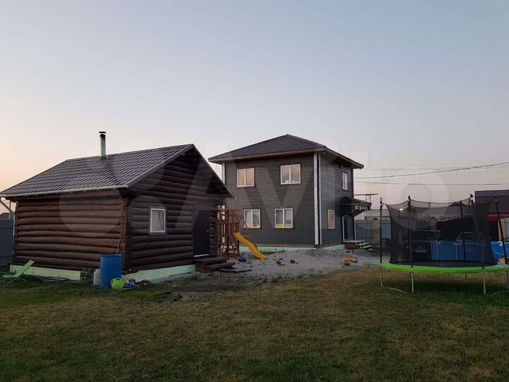 Дом 112 м² на участке 10,7 сот.