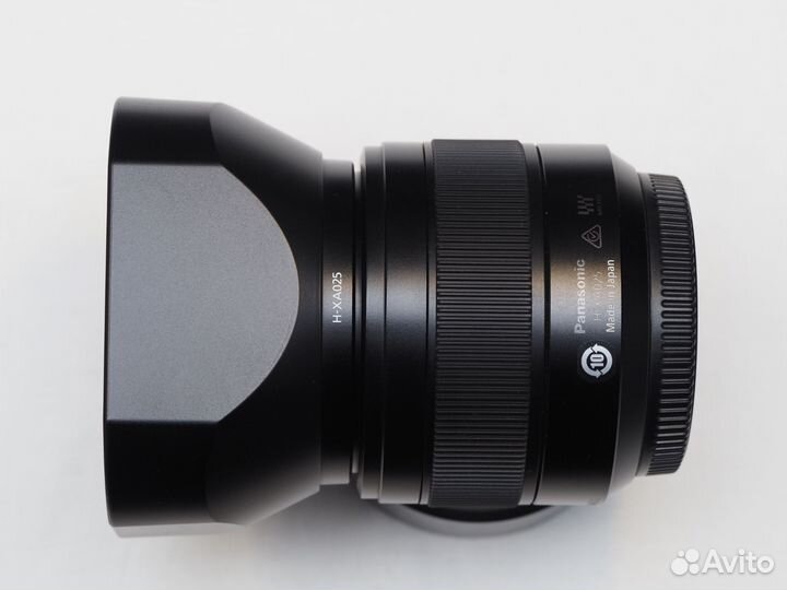 Panasonic Leica 25/1.4 II-версии