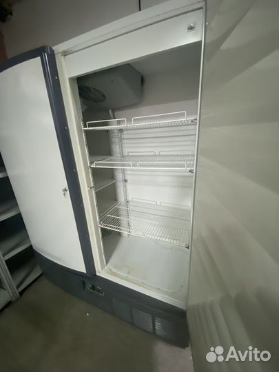 Холодильник Adria