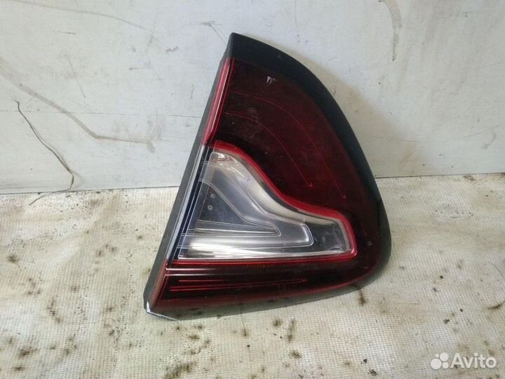 Фонарь внутренний правый