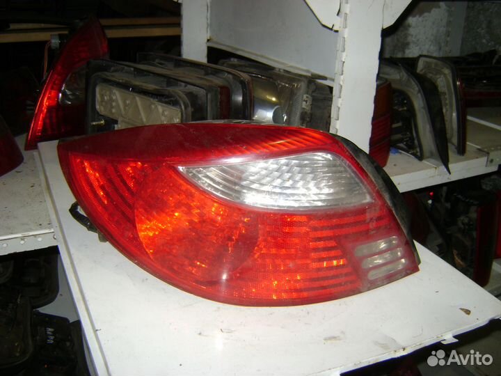 Фонарь левый Киа Рио 3 Kia Rio 3