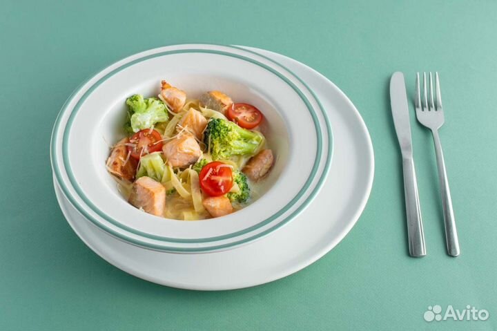 Мойщица, кухонный работник