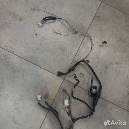 Проводка багажника Toyota Venza