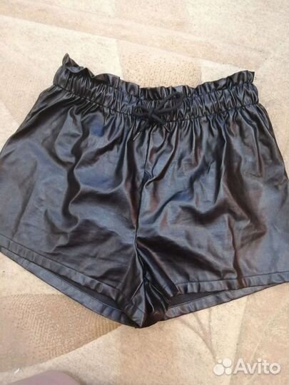 Шорты женские