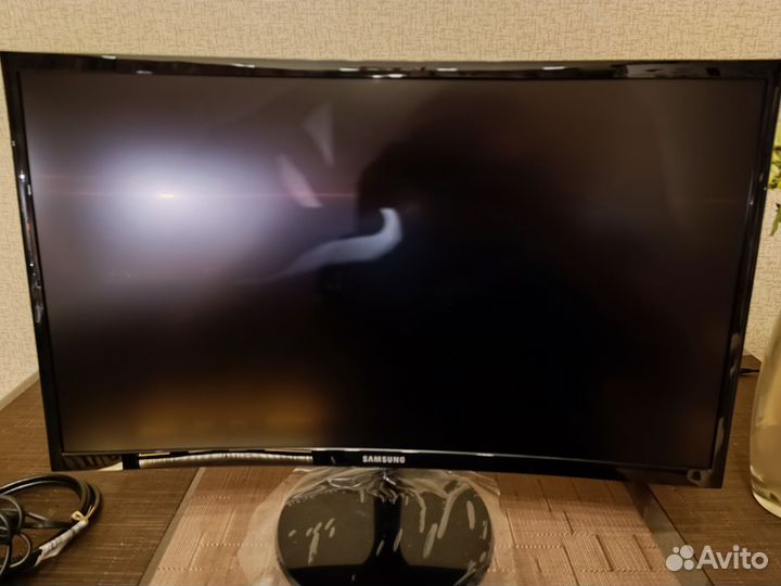 Монитор Ssmsung C24F390FHI