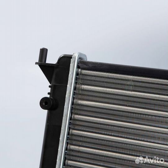 Радиатор охлаж. Рено Логан 1/Ларгус/Сандеро/Алмера