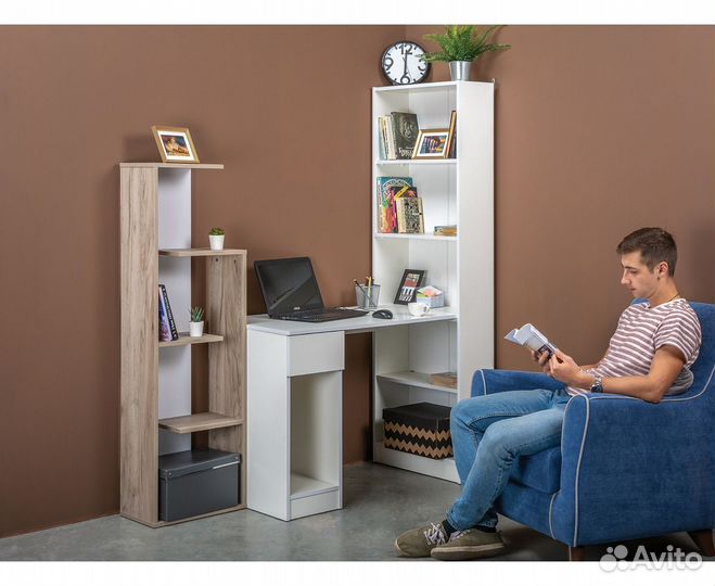 Стол универсальный со стеллажом. В наличии