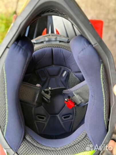 Шлем для мотокросса