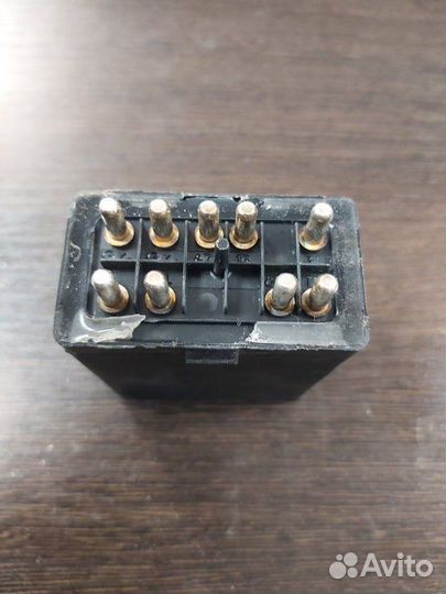 Реле Mercedes G 320 4X4 463 104.996 1995