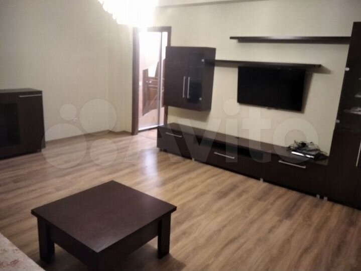 2-к. квартира, 49 м², 3/5 эт.