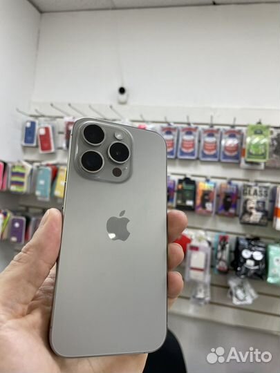 iPhone 15 Pro, 256 ГБ