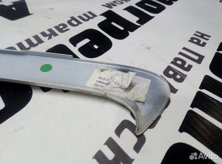 Молдинг стекла задний правый Audi Q7 4LB BAR