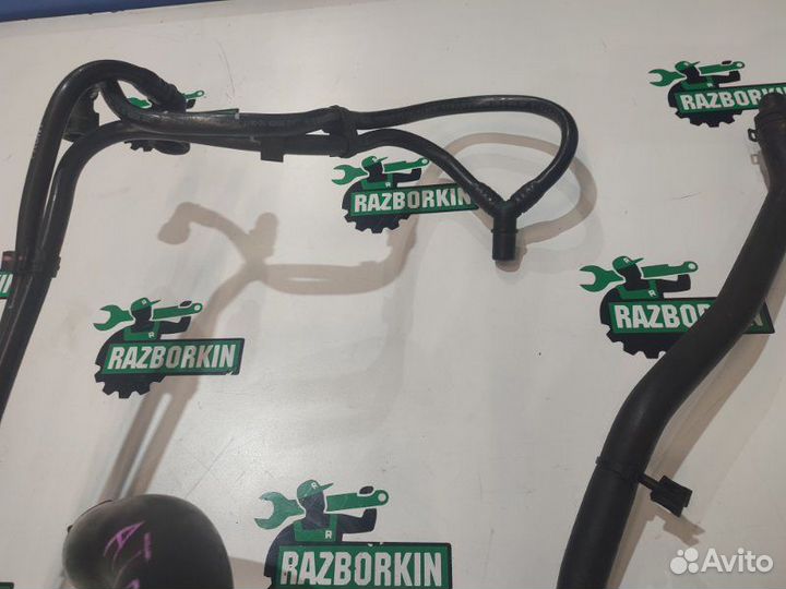 Патрубок охлаждения Land Rover Range Rover Sport