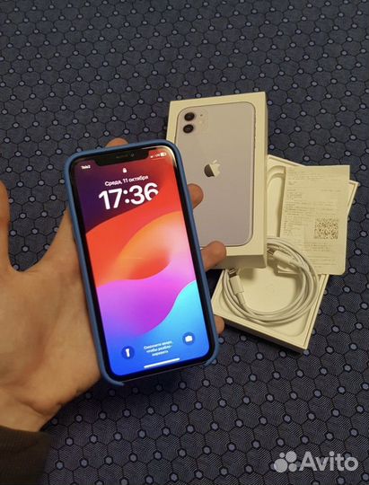 iPhone 11, 64 ГБ
