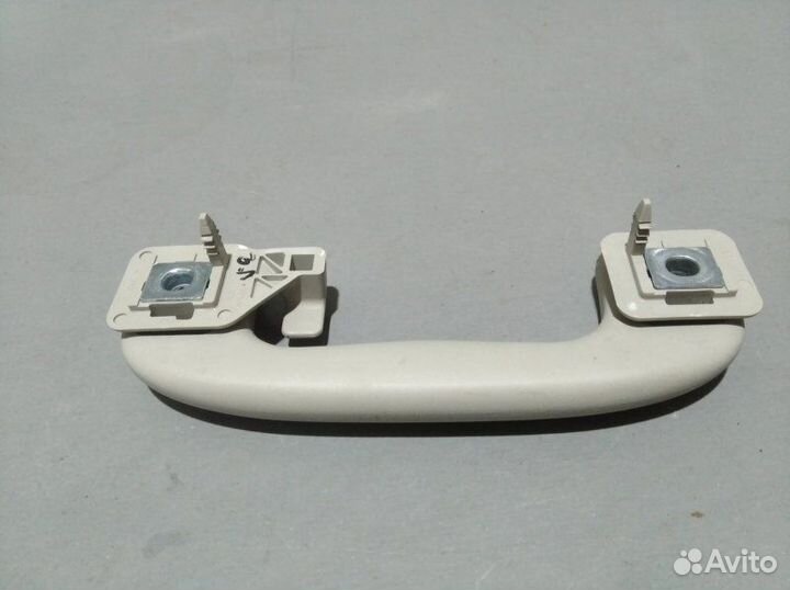 Ручка потолка задняя левая Chevrolet Cobalt седан