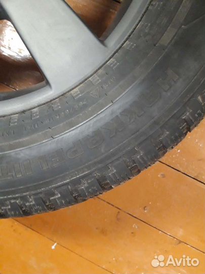 Шины на дисках продам комплект 4 колеса