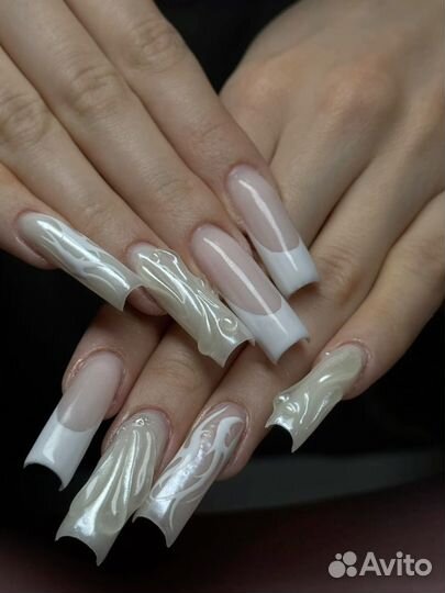 Мастер маникюра