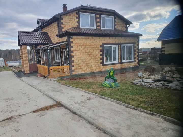 Коттедж 152 м² на участке 30 сот.