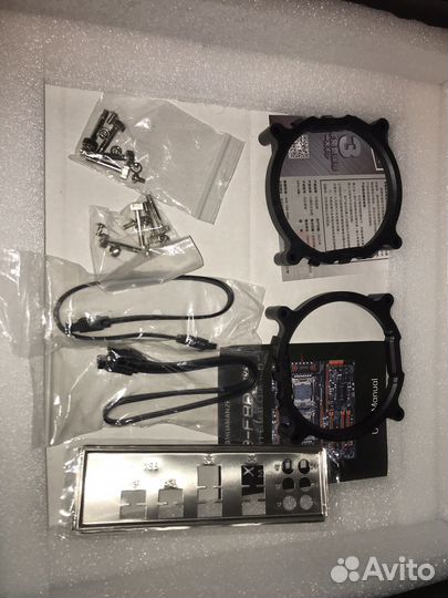 Мат.плата x99 f8d, +2 CPU+RAM
