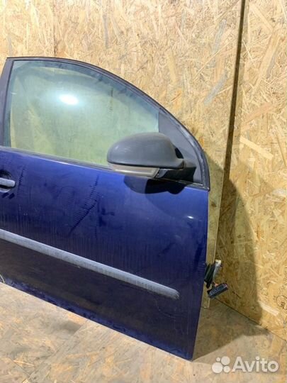 Дверь передняя правая Volkswagen Golf 5 (5 хб)