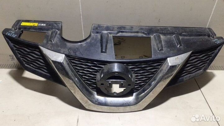 Решетка радиатора Nissan X-Trail T32